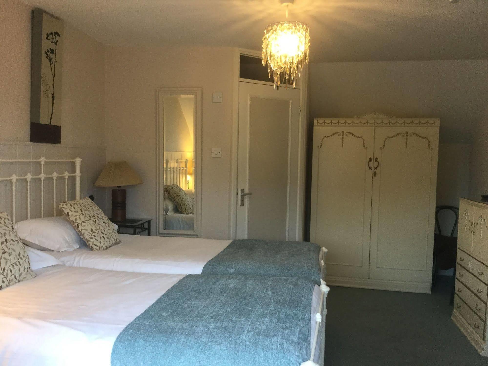 The Groveside Guest House Sidmouth Dış mekan fotoğraf