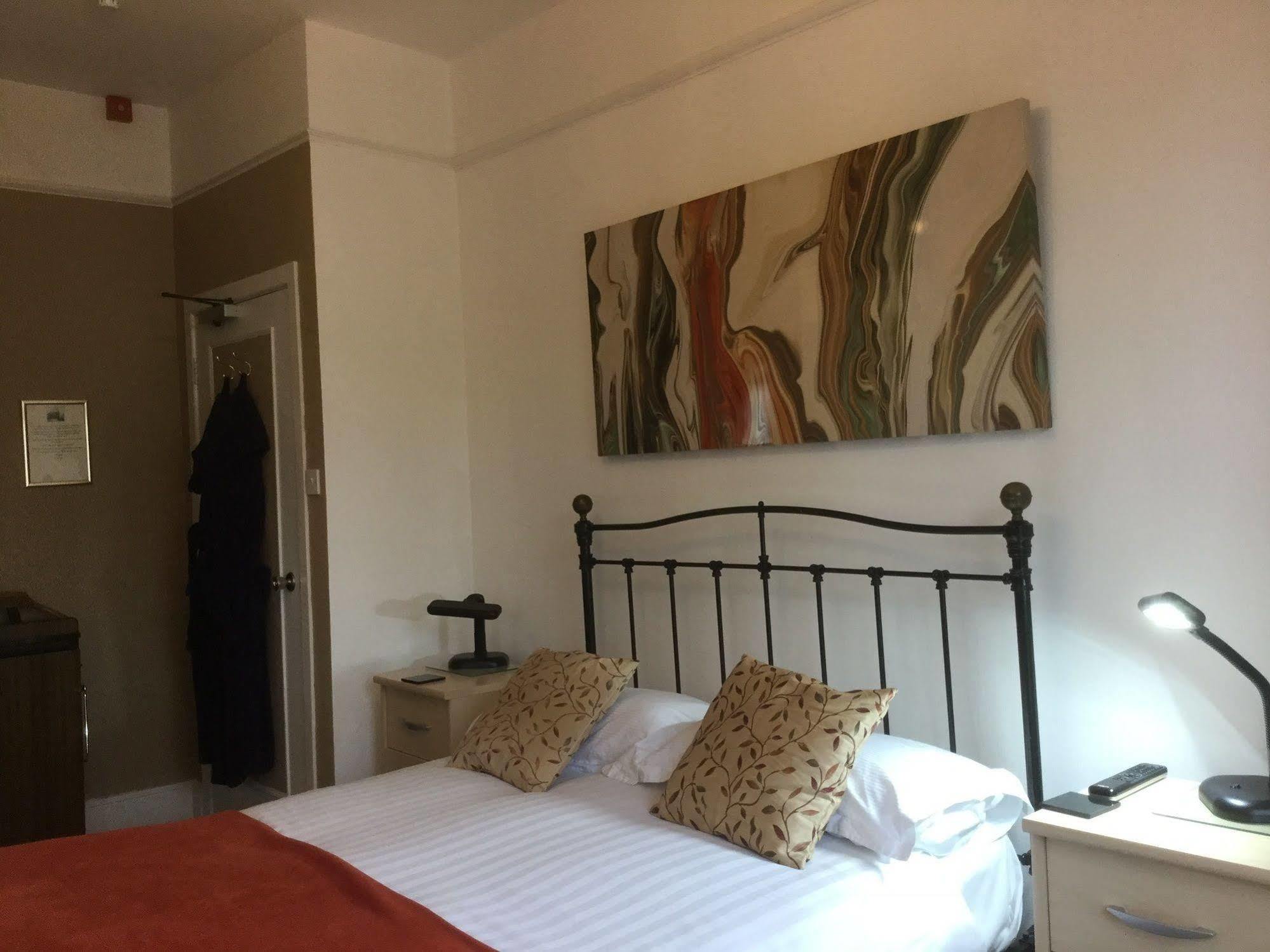 The Groveside Guest House Sidmouth Dış mekan fotoğraf